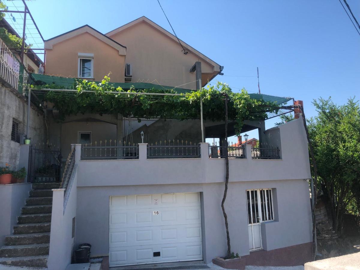 The Lookout Apartment Mostar Exterior foto